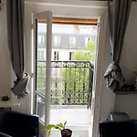 Sweet Appartment In Center Of Paris